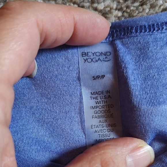Beyond Yoga Indigo Leggings (M) and Crop Top (S) Set - Picture 7 of 12